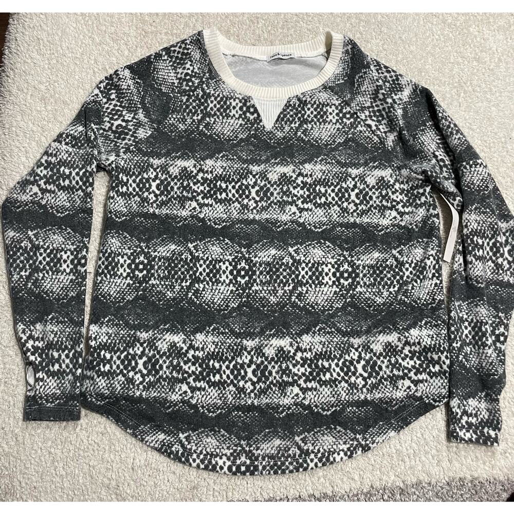 NWT Theo & Spence Womens Size Medium Pullover Long Sleeve Sweatshirt Snake Black